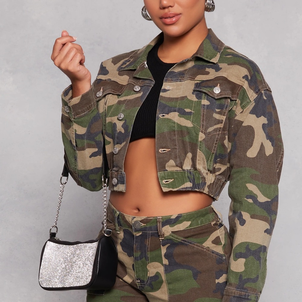 Almost Famous Green Camouflage Utility Jacket